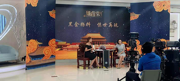 黑金籽料亮相國家媒體平臺(tái)銷售—羊脂玉手鐲